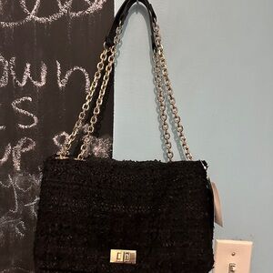 Elegant Black Chain Shoulder Bag